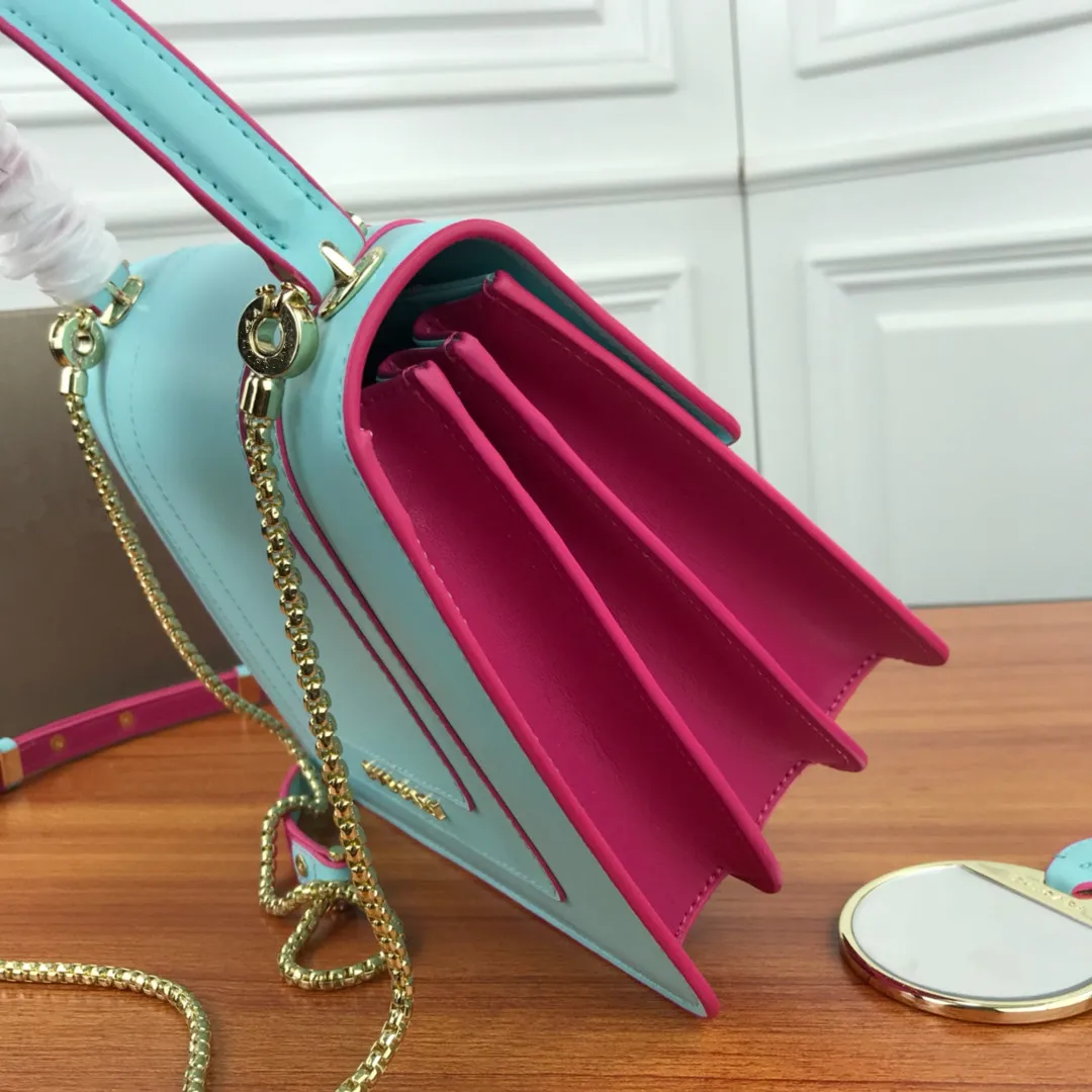 

Top quality cowhide small square bag with built-in compartment luxury brand handbag famous brand designer chain bag