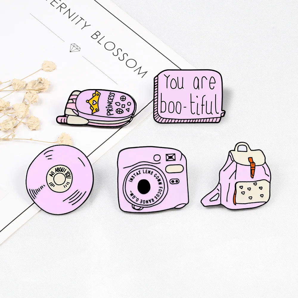 Мультфильм Розовая коллекция эмалированные булавки броши рюкзак камера