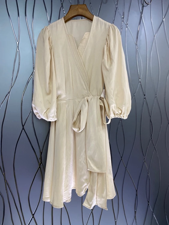 

2021 Новая Женская мода с длинным рукавом и v-образным вырезом с завязкой на талии, новинка-узлом на талии одноцветное платье 421