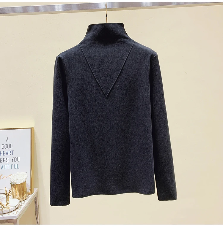 

Женская яркая белая футболка для женщин