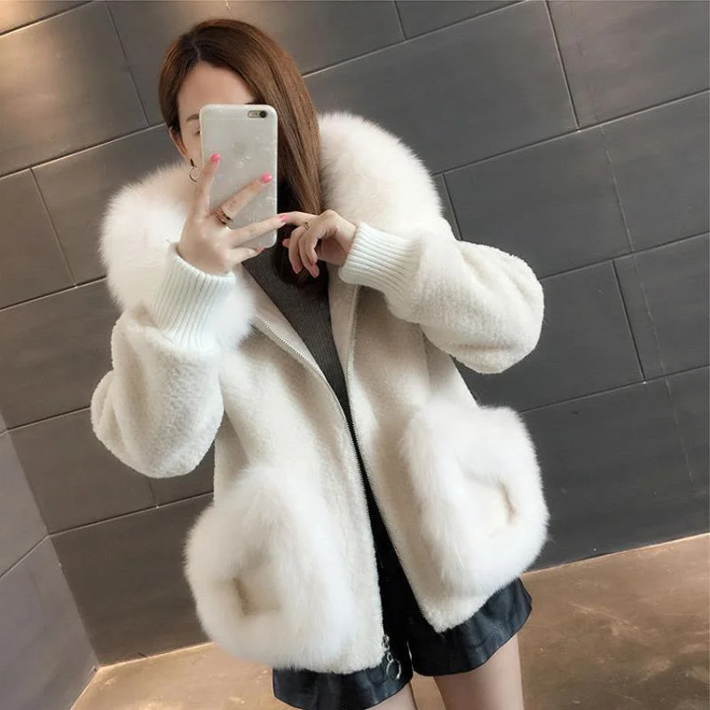 

High Quality Loose Warm Faux fox fur collar Hooded Fur Outerwear Winter Women Sheep Shearing Short Imitation lamb hair Furs Coat