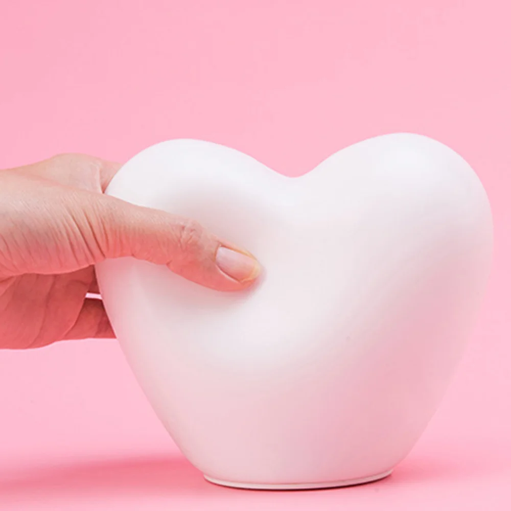 

2pcs USB Plug Heart Shape Night Light Desktop Lamp Bedside Decorative Light Home Decor Lamp for Living Room Bedroom (White)