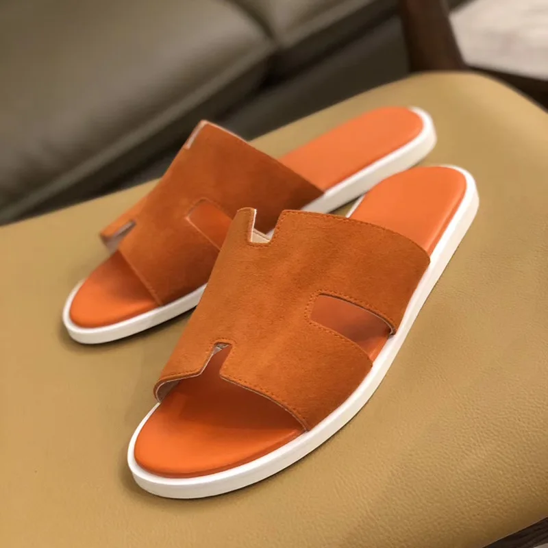 

2021Men Slippers Classical Luxury Brand Top Design Leather Slippers Men Sandals Genuine Leather 38-44 Men Slippers