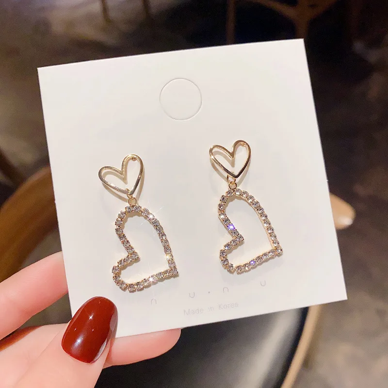

925 Silvers Needle Temperament Flash Diamonds Love Dangle Earring Female Simple Heart Shape Korean Jewelry Woman Wholesale