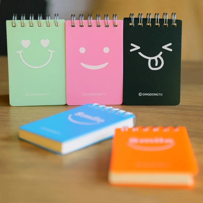 

Cute smiling face coil notebook small notebook Korea PP face coil notebook portable loose-leaf notes mini portable notepad