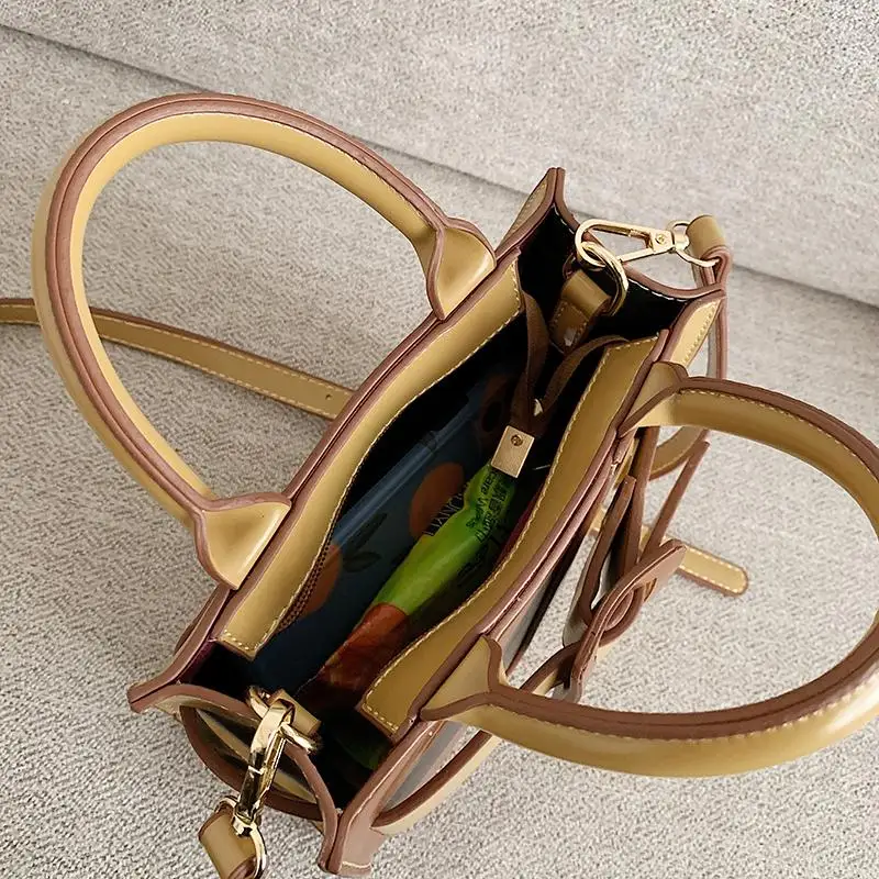 

Vintage PU Leather Solid Color Shoulder Bag for Women New Fashion Designer Handbags Ladies Simple Travel Wild Messenger Bag Sac