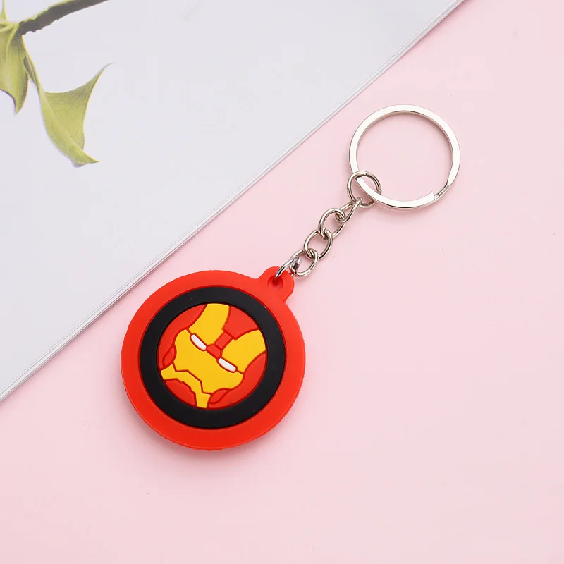 Брелок со щитом из мультфильма Marvel | Украшения и аксессуары