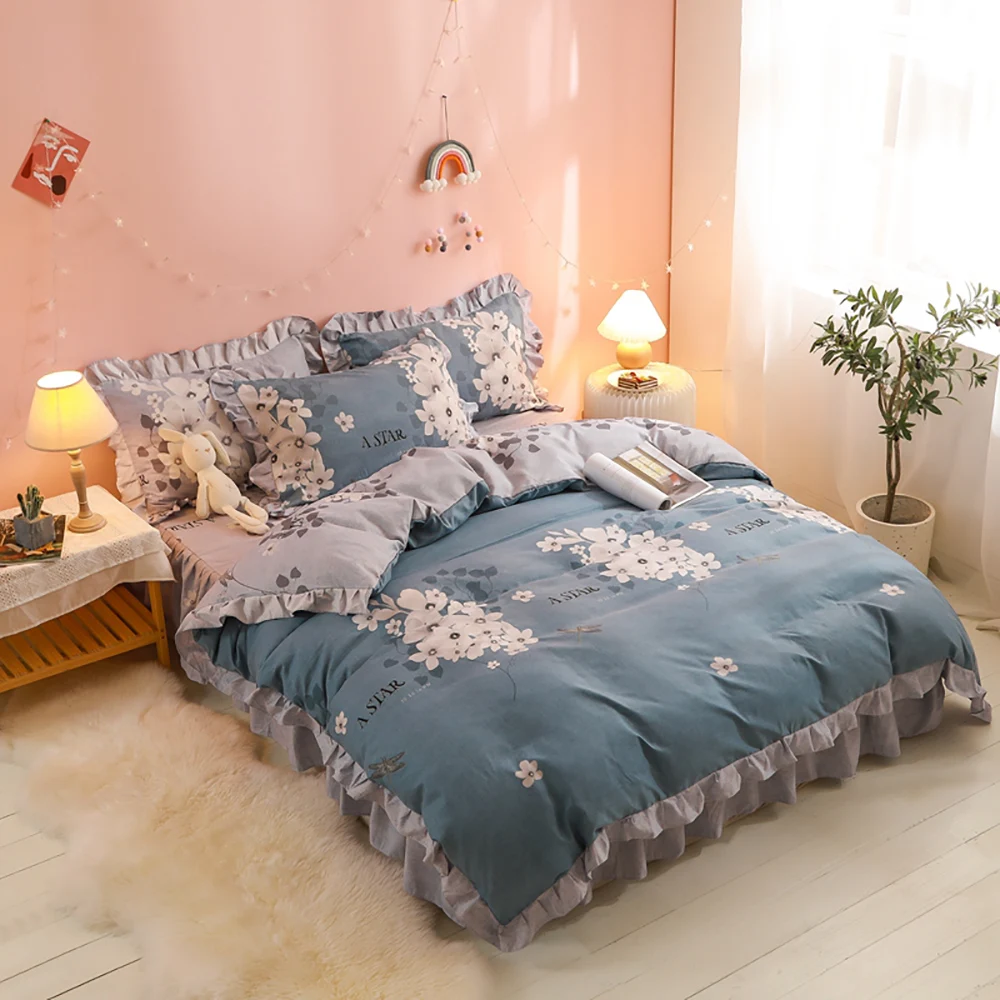 

QuiltCover Thick Big Bed To Keep Warm Polyester Fiber Single Bed Strong In The Winter Comfortable Single Double Single Piece