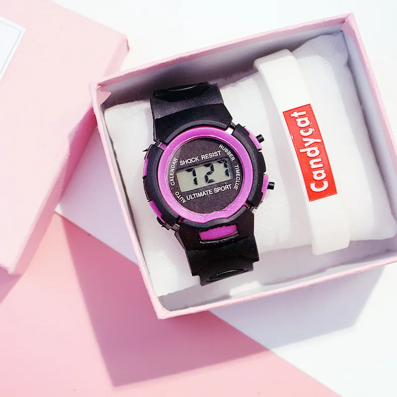 Горячая Корейская версия простых электронных спортивных наручных часов