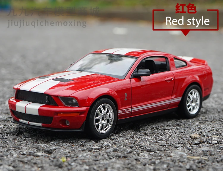 Коллекционная статическая модель автомобиля 1:24 из сплава 1/24 спортивный