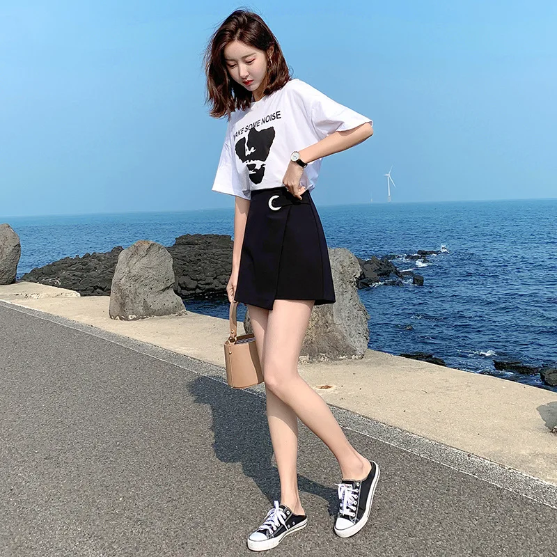 

Irregular skirt slim and versatile in spring of 2019