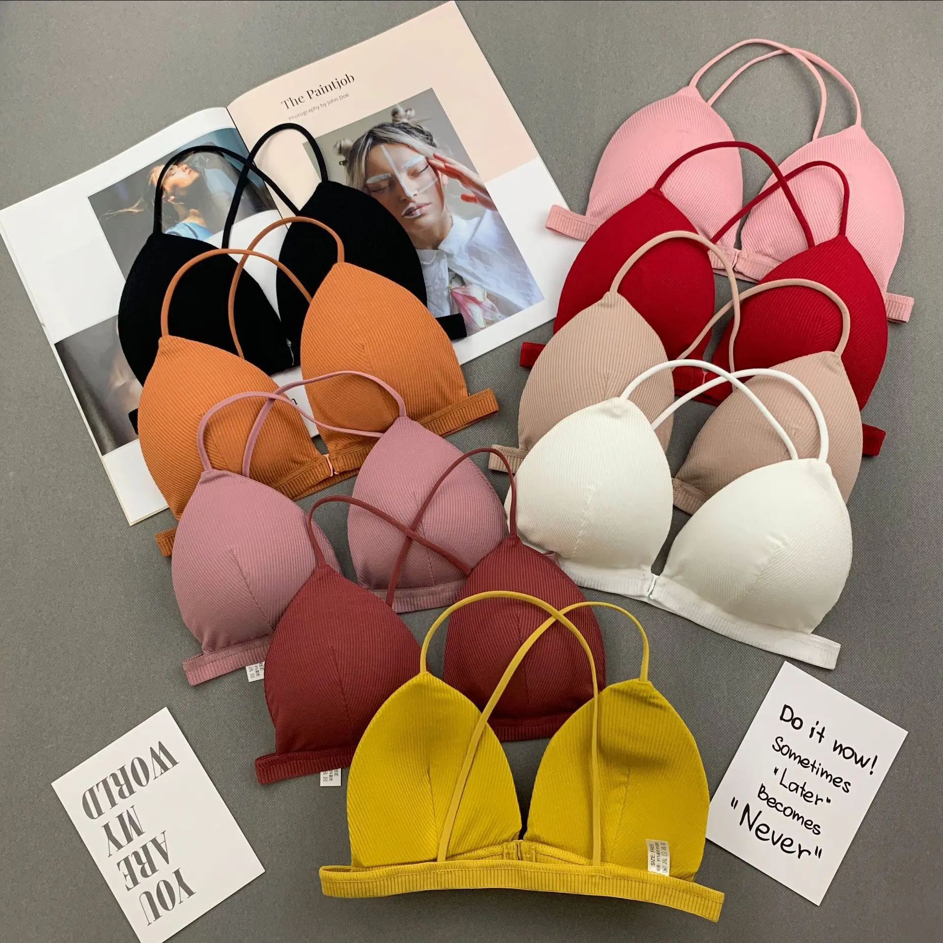 Бюстгальтер женский бесшовный без косточек мягкий Бралетт с чашками пуш-ап на