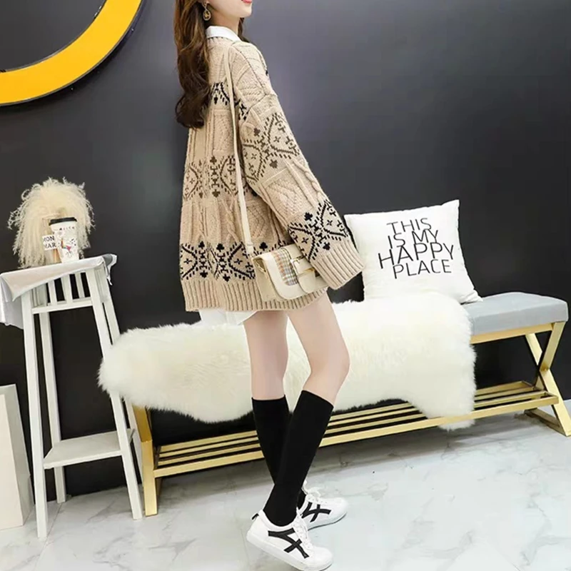 

Women Long Sleeves Round Neck Knitted Sweater Korean Contrast Color Pullover