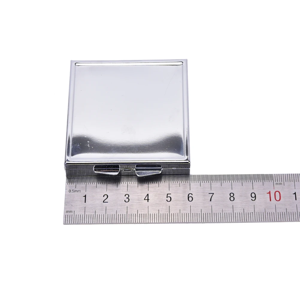 

1Pc Silver Color Metal Square 4 Grid Moistureproof Medicine Holder Pill Storage Box Pill Splitters