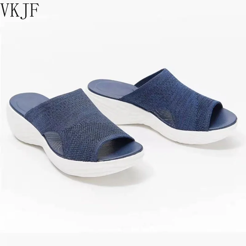 

2021 Summer Women's Slippers Casual Lightweight Ladies Flat Slides Fashion Solid Color Beach Slippers for Women Female Shoes