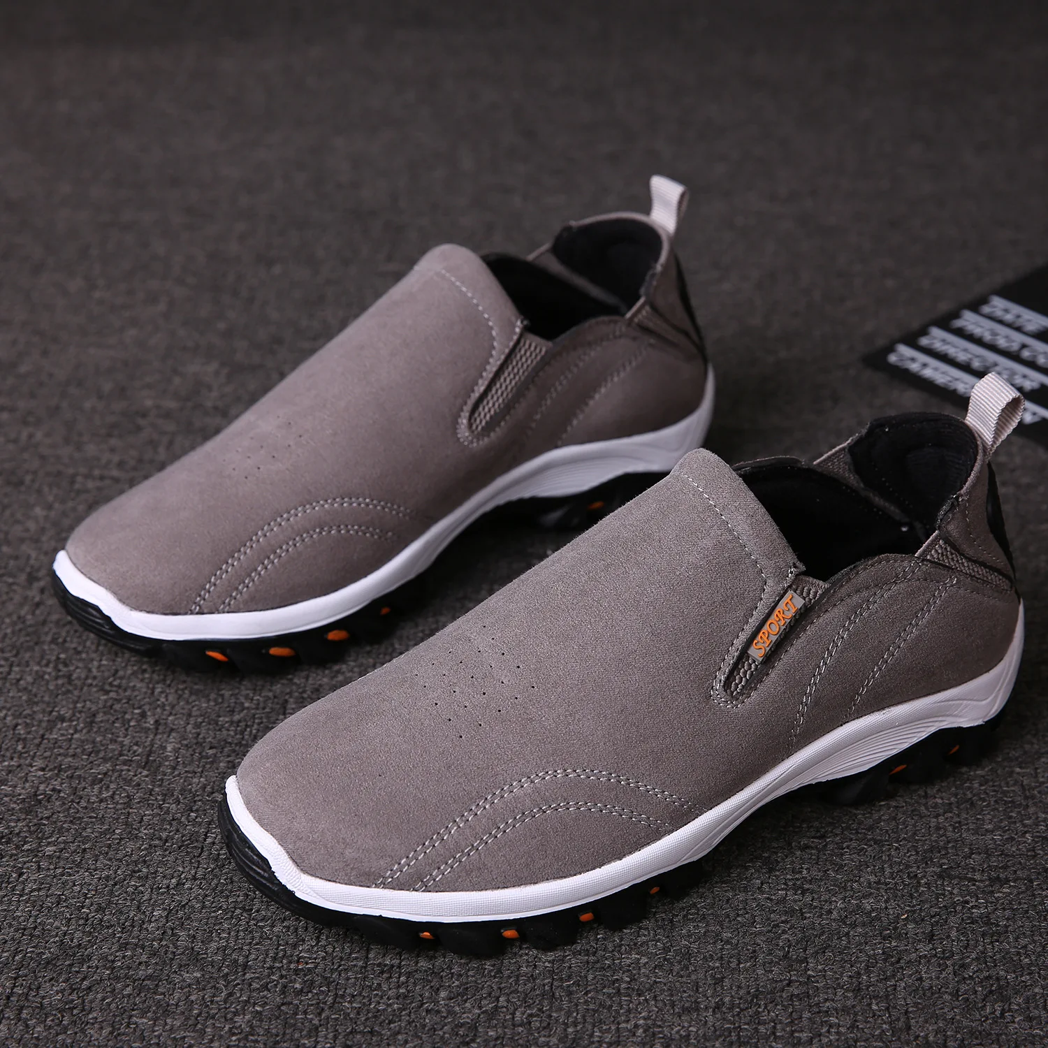 

Sapato Non-Leather Casual Shoes For Men Loafers Fashion Light Platform Male Sneakers Solid Color 39-48 Large Size Mens Shoe 2021