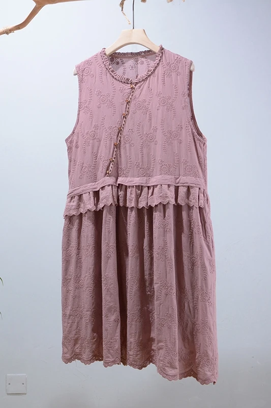 

2021 summer new solid embroidery flower dress casual O neck sleeveless dress