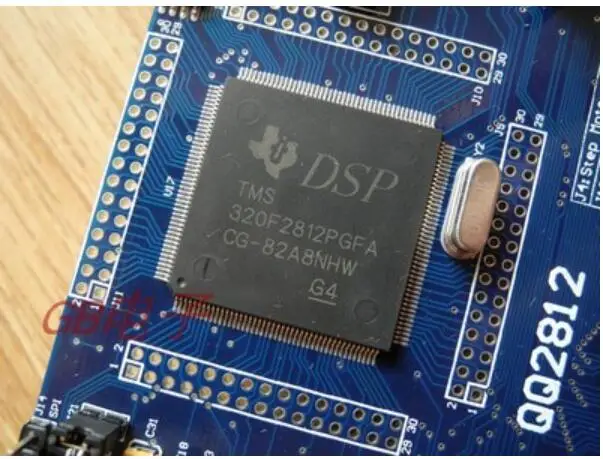 Для макетной платы DSP QQ2812 макетная плата TMS320F2812 + CPLD |