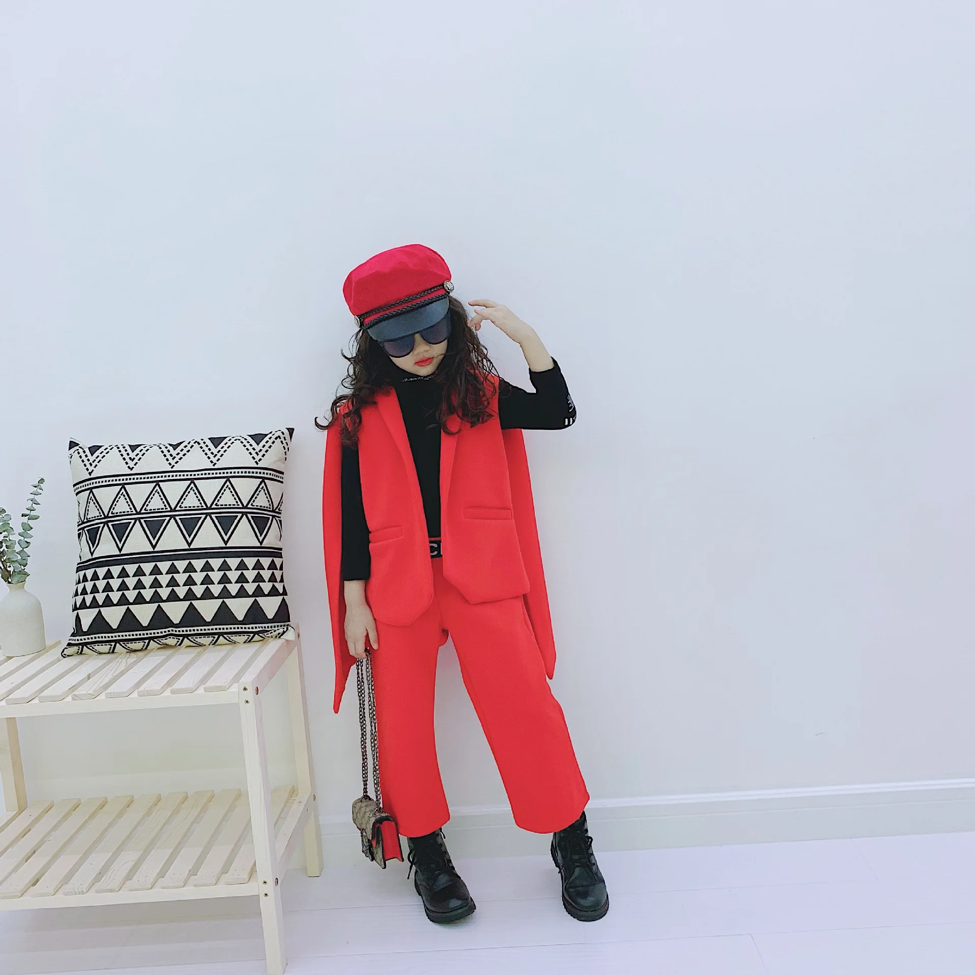 Детский костюм из двух предметов красный сетчатый для девочек на весну и осень 2019