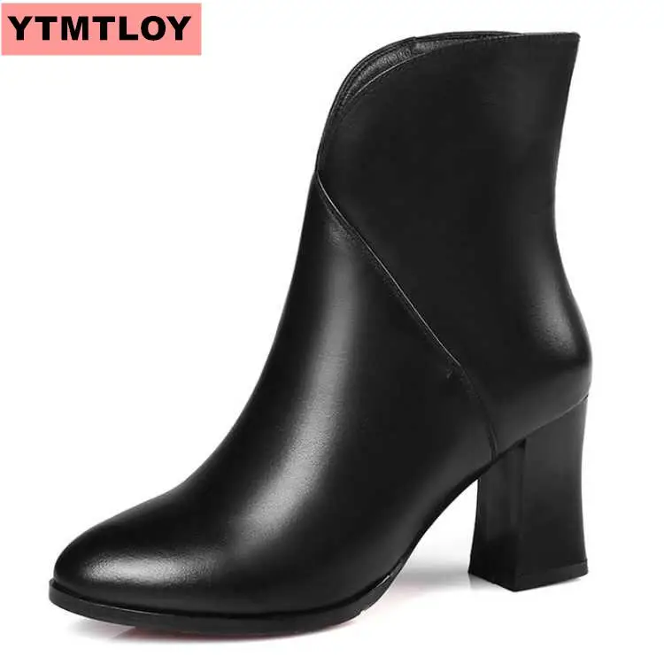 Ботинки в Корейском стиле Сезон осень зима Ботильоны на толстом каблуке Новинка