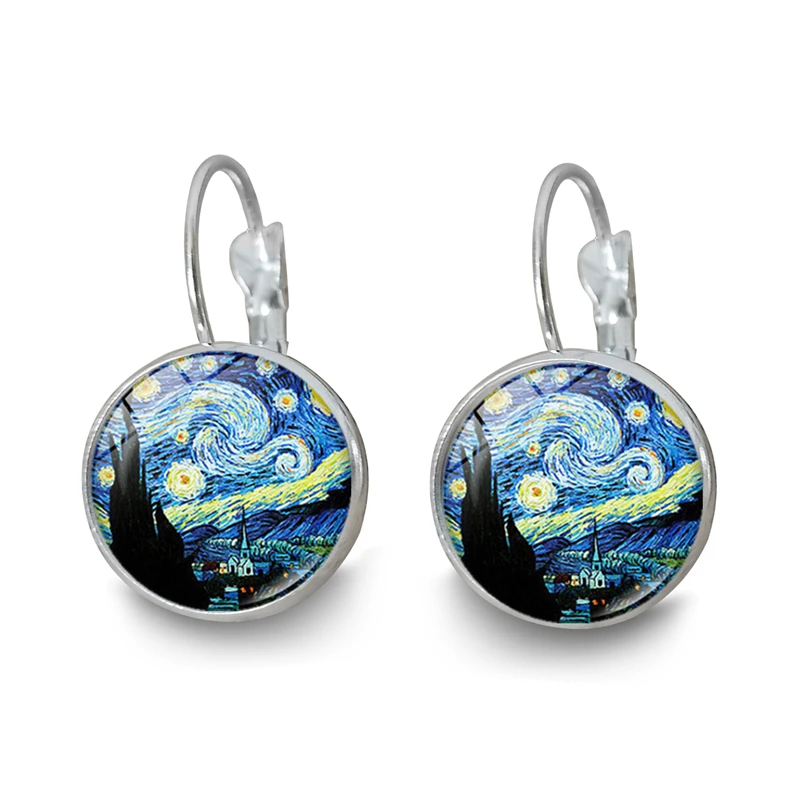 Серьги гвоздики серебристого цвета с изображением звездной