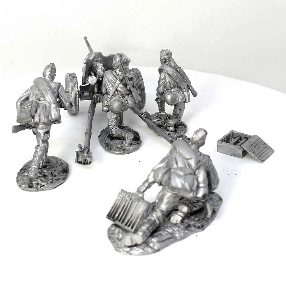 Модель противотанковой пушки 45 мм (обр1942 г) с расчетом Красная армия СССР 1943-45 гг -