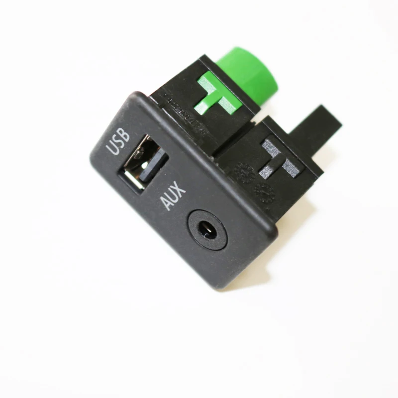 DAZOO Автомобильный USB AUX аудио кабель переключатель штекер для Passat B6 B7 CC Touran POLO Facelift