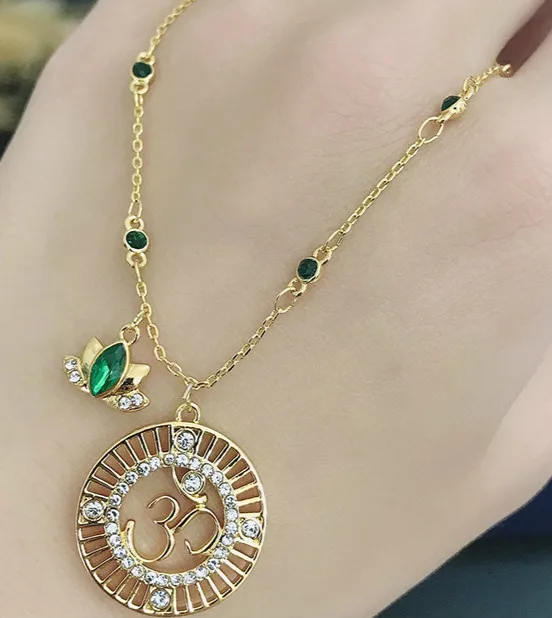 

2020 New Symbolic With Green Lotus Pendant Symbol Crystal Necklace Women Luxury Jewelry