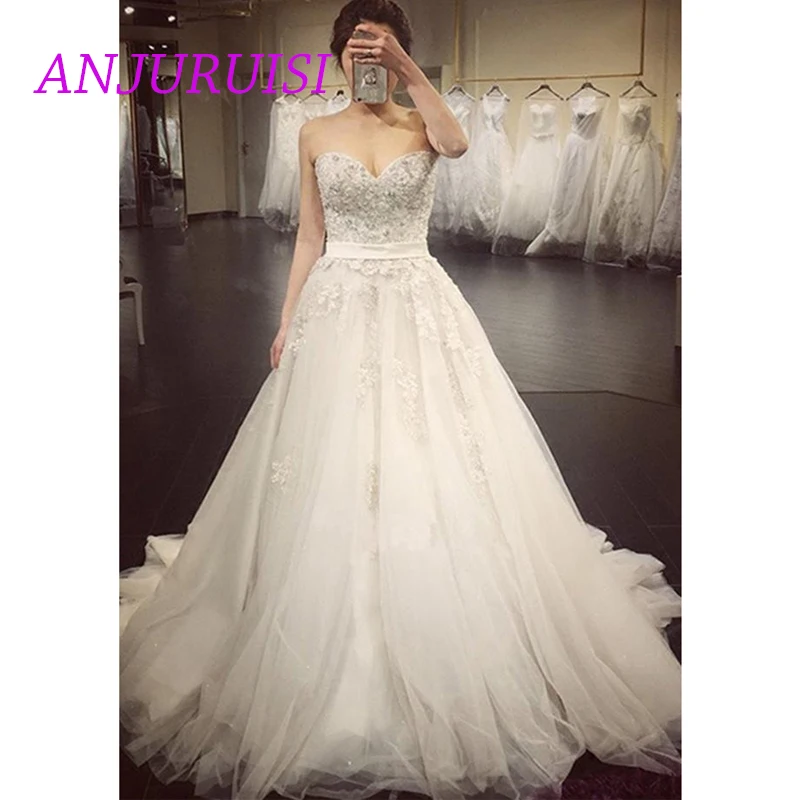 

Sweetheart Wedding Dresses Sleeveless Applique Open Back Lace Up A Line Floor Length Sweep Train Bridal Dress Vestido De Noiva