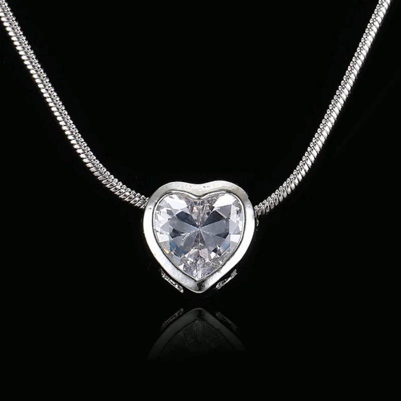 

AMC Luxury Female Love Peach Heart Cubic Zirconia Pendant Necklace Women Wedding Party Dating Wearing Jewelry Gift for Women