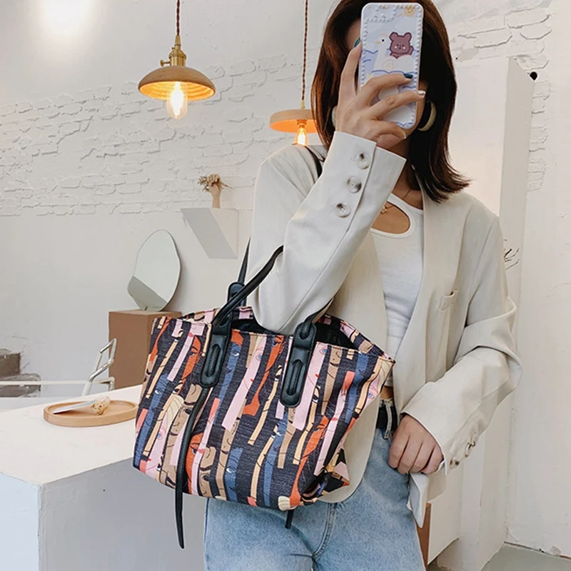 

Fashion Anime Casual Women's Shoulder Canvas Bag Student Bag Large Capacity Travel Tote Bag Shopping Eco Bag