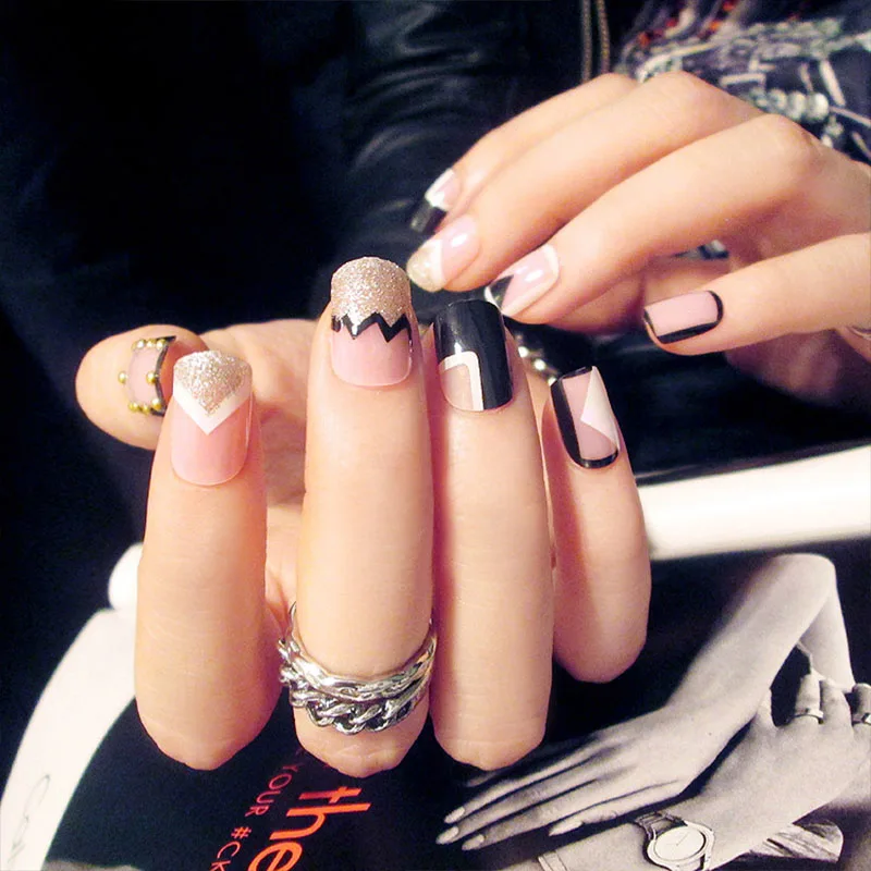 Искусственный ноготь продукт геометрическая фигура блеск черный край угол