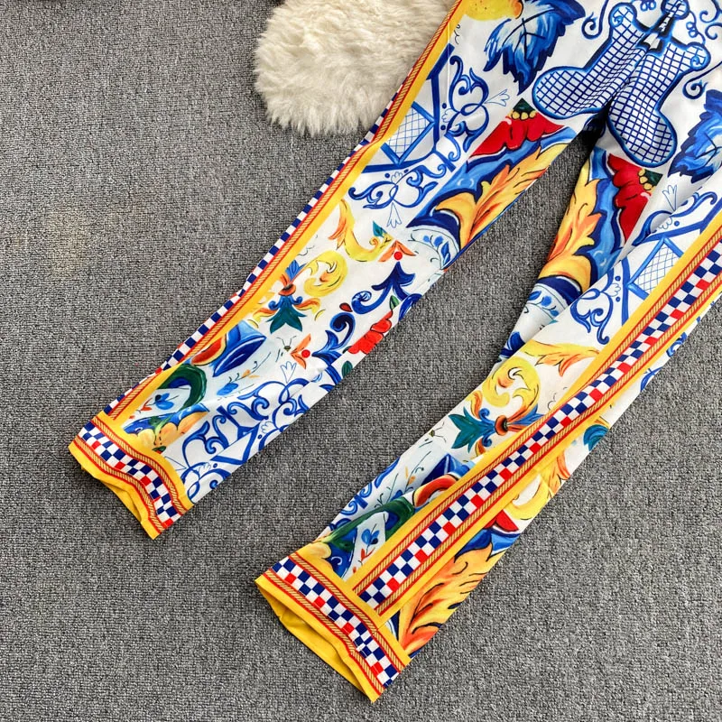 Женский комплект из 2-х предметов рубашка с бантом на воротнике и кружевные