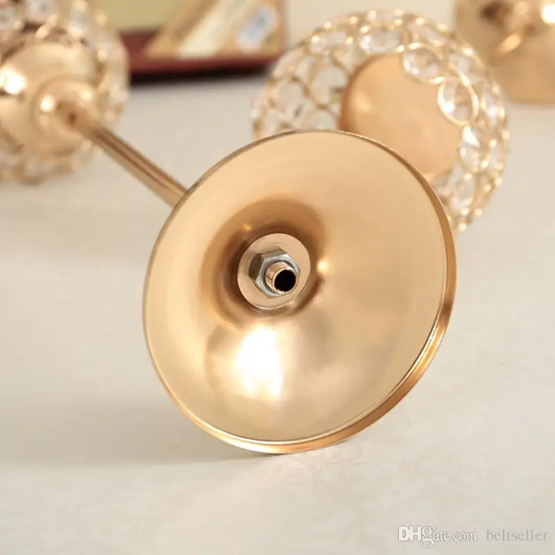 Центральные части свадебного стола металлический канделябр хрустальные