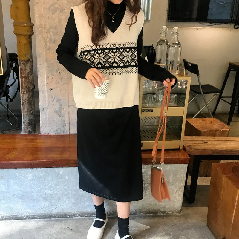 

Sweater Vest Women Sleeveless Spring Hot Casual Ulzzang Loose Preppy Style Soft Vintage Chic Retro Fashion Popular Elegant Ins