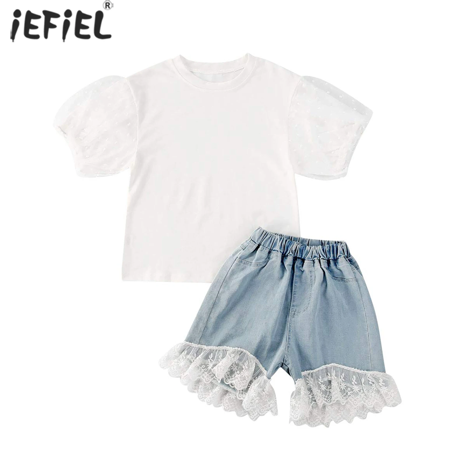 

Комплект детской одежды из 2 предметов, Сетчатая футболка с пышными рукавами и кружевные джинсовые шорты с бахромой на подоле, одежда для ма...