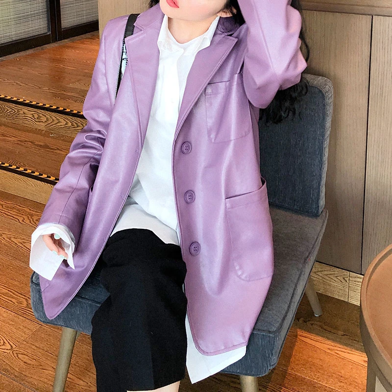 Куртка женская кожаная с большими карманами элегантная Верхняя размера плюс из