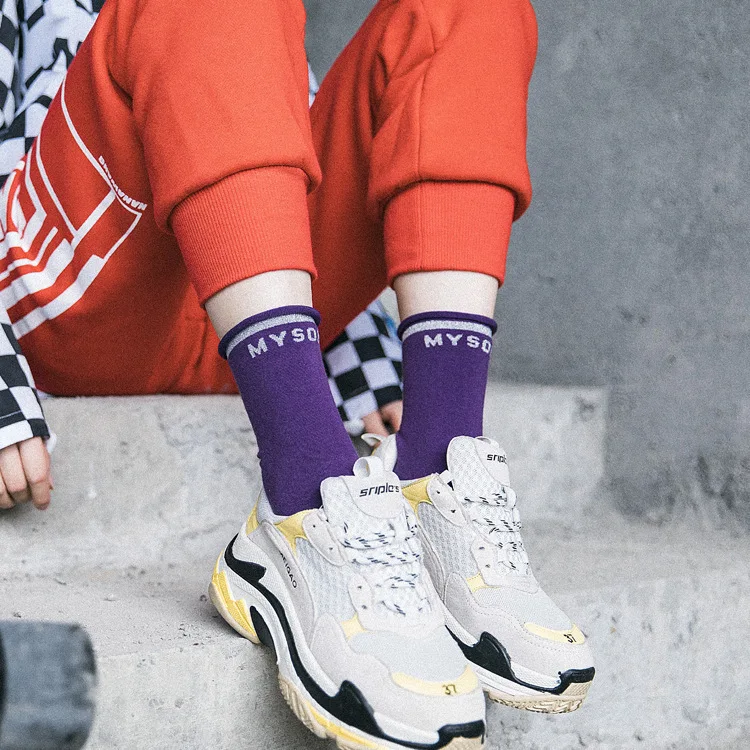 Полосатые женские хлопковые цветные яркие носки осенние миди сплошной цвет