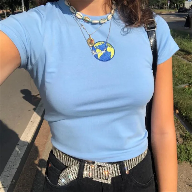 

2021 Summer Rotary Embroidery Small Earth Round Collar T-shirts T women slimming short bottom jacket