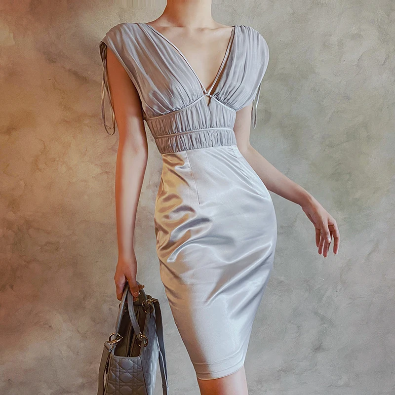 

V-neck Sleeveless Slim Dress 2021 Spring Women's French Style Waist Slim Skirt Women