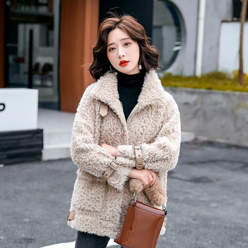 

Женские зимние шерстяные пальто из овечьей шкуры, шикарные мягкие удобные женские теплые куртки из овчины с воротником-стойкой, верхняя оде...