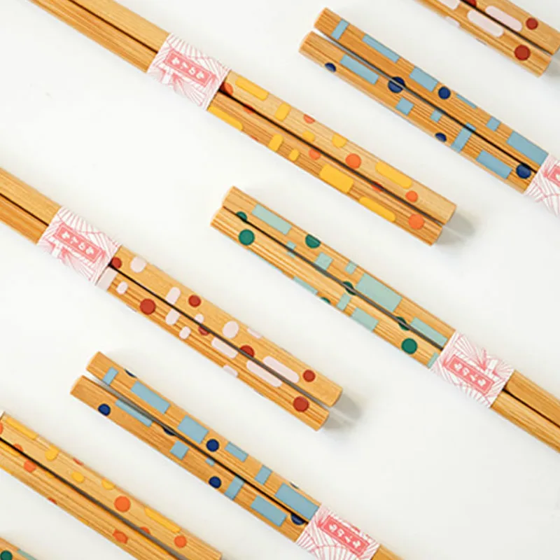 Набор бамбуковых палочек для еды комплект японских подарочных 8 пар в