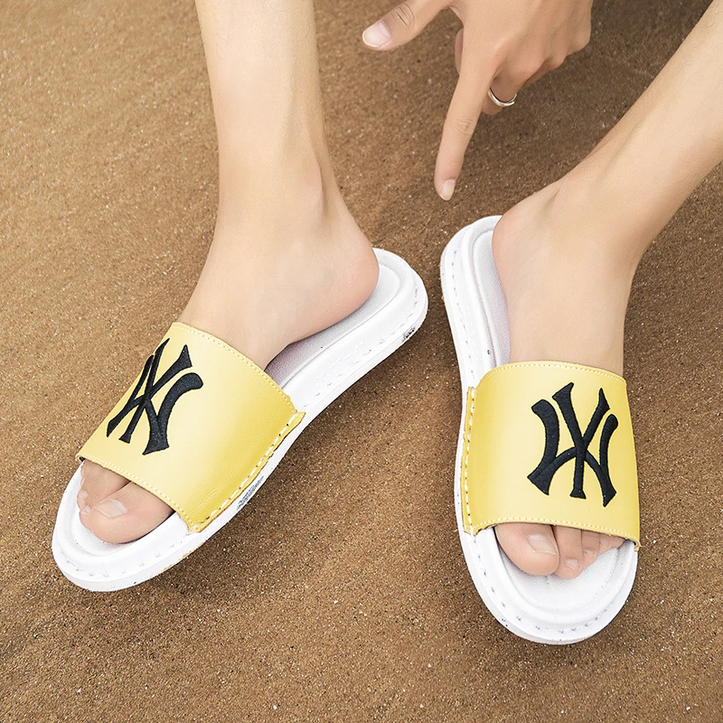 Новые тапочки мужские летние модные трендовые из натуральной кожи с