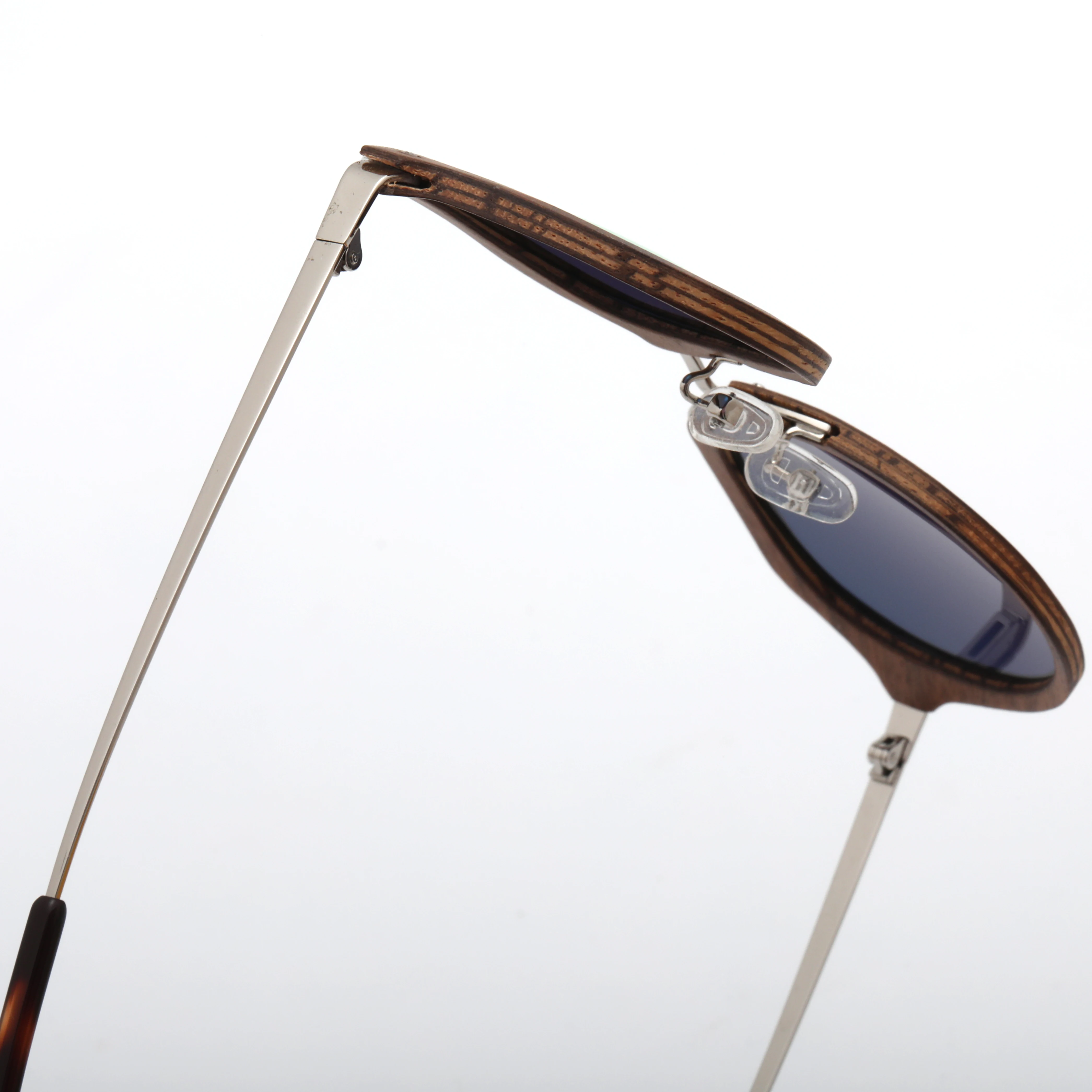 

SKYDOVE Oval Rose Wood Frame Sunglasses Polarized Sunglasses Women Oversized Sun Glasses Vintage