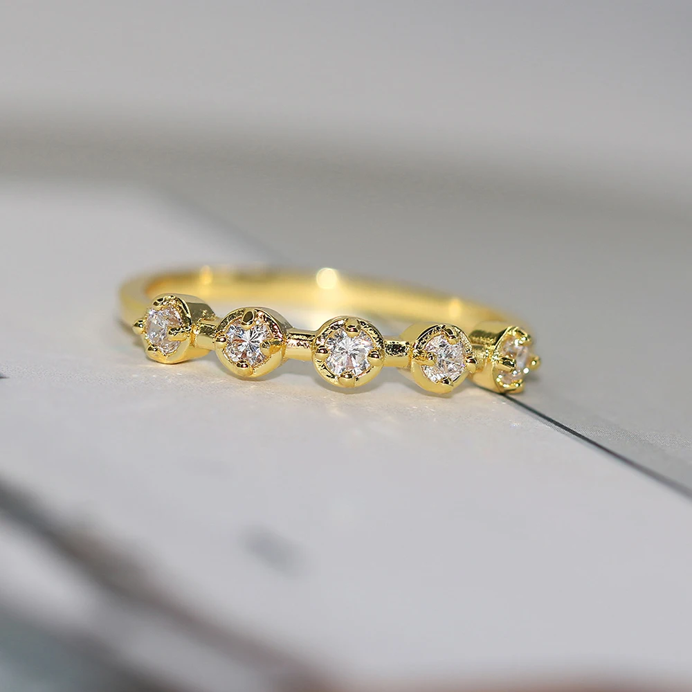 

Delicate Thin Rings For Women Fresh 4 Mini Cubic Zirconia Light Yellow Rose Silver Color Thin Ring Fashion Jewelry KAR306