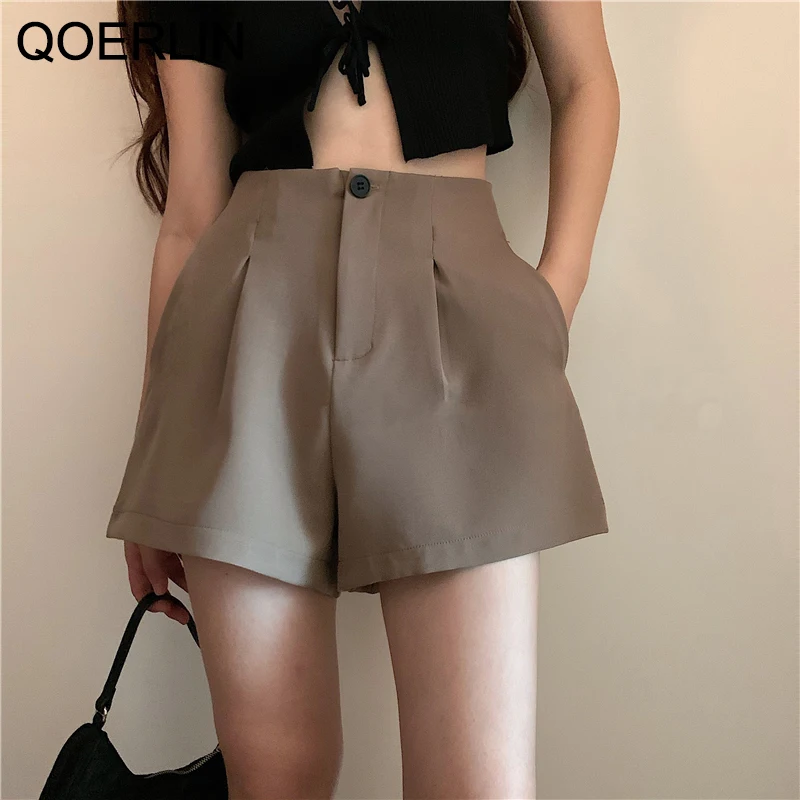 

QOERLIN A-Line Shorts Female 2021 New High Waist Hot Shorts Wide Leg Zipper Fly Summer Loose Casual Sexy Black Shorts Plus Size
