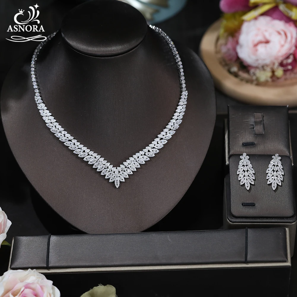 

Ожерелье и серьги с микро-инкрустацией из фианита, женский серебряный Ювелирный Комплект золотого цвета, свадебные украшения для невесты ...