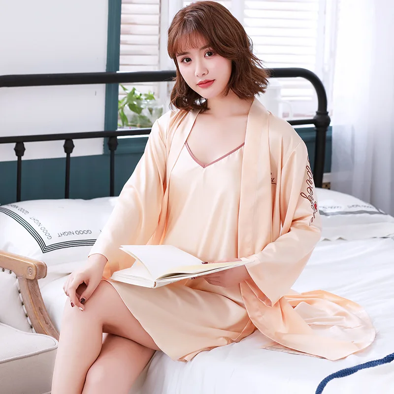 Комплект женского нижнего белья из 2 предметов Атласный халат-кимоно с длинным