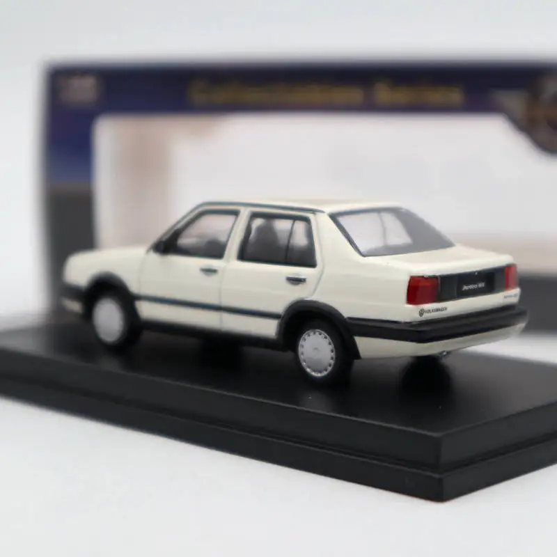 1:64 Automint Jetta GT литая металлическая Ограниченная серия белая Игрушечная