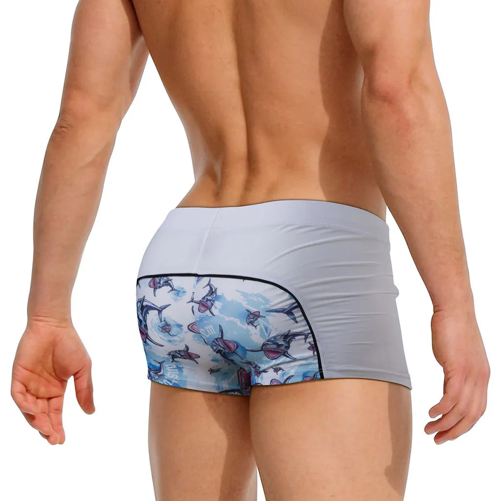 В стиле пэчворк и мультяшным цветочным узором флага пляжный спортивные трусы